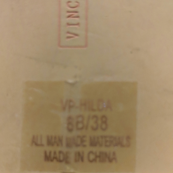 Vince Camuto sandals - Picture 8 of 8